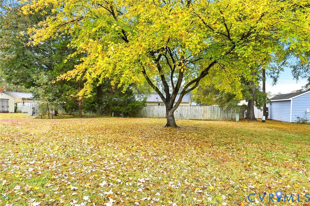 5106 Conduit Road Colonial Heights, VA 23834 - Photo 25 of 26 View of yard