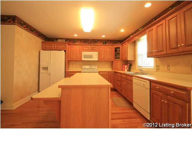 167 Ridgewood Drive Pewee Valley, KY 40056 - Photo 9 of 25 Additional Photo