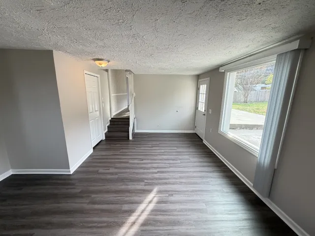 $2,095 | 120 Roberta Drive, Hendersonville, TN 37075