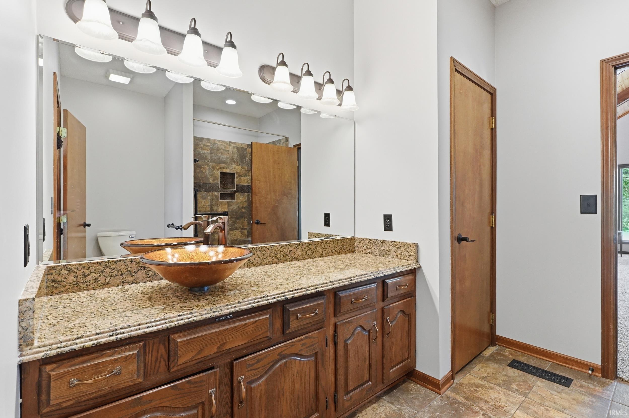 10702 Bass Road Fort Wayne, IN 46818 - Photo 23 of 49
