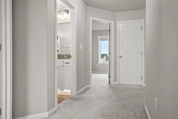 $600,000 | 7471 16th Street South, Fargo, ND 58104