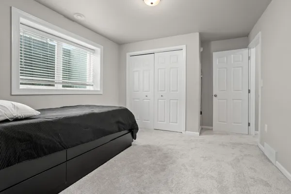 $600,000 | 7471 16th Street South, Fargo, ND 58104
