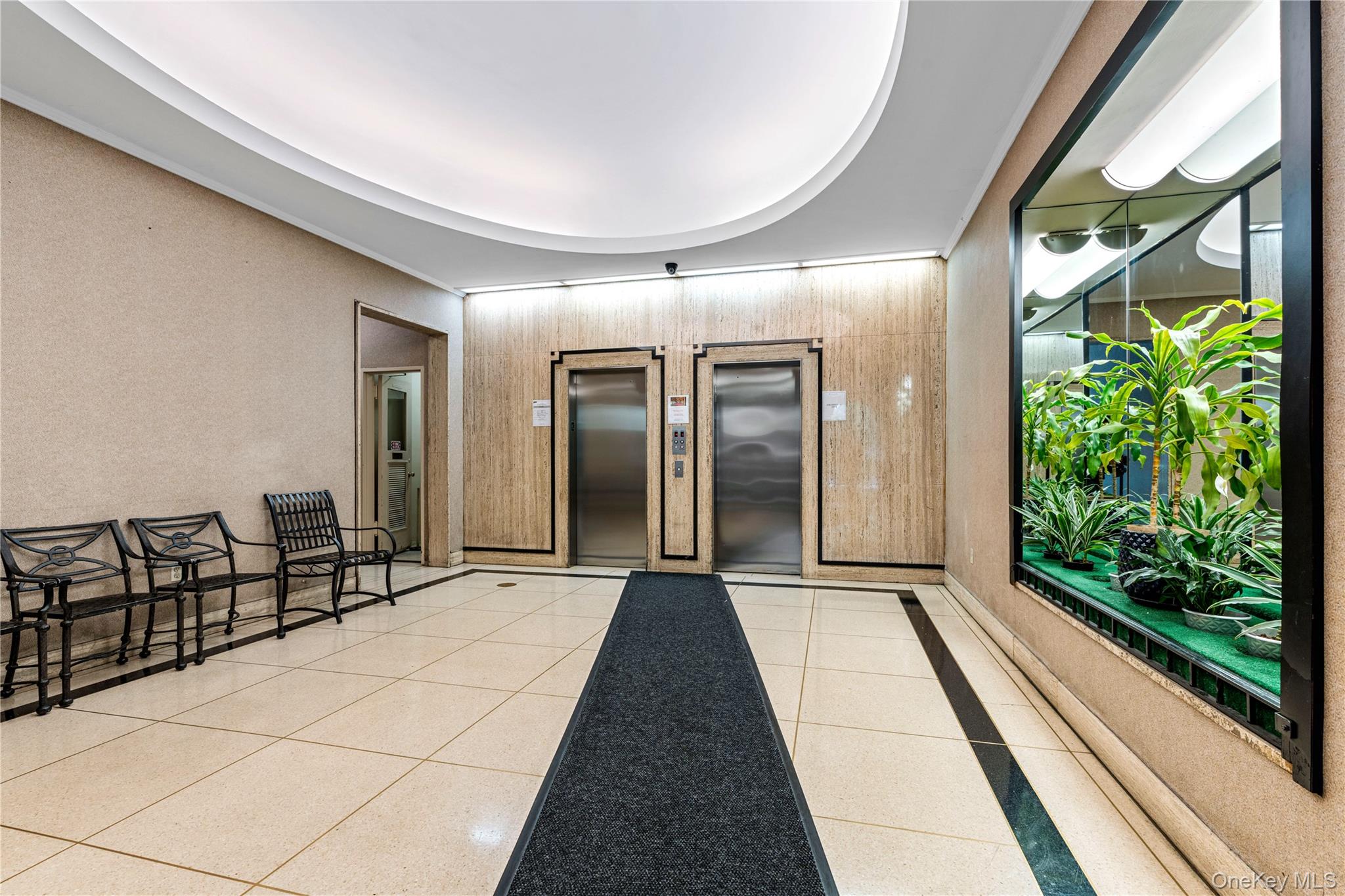 1020 Grand Concourse, Unit 5X Bronx, NY 10451 - Photo 5 of 10 View of community lobby