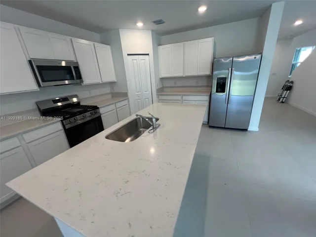 $3,100 | 5885 Northwest Sweetwood Drive, Port St. Lucie, FL 34987