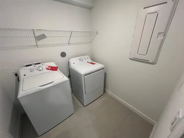 $3,100 | 5885 Northwest Sweetwood Drive, Port St. Lucie, FL 34987