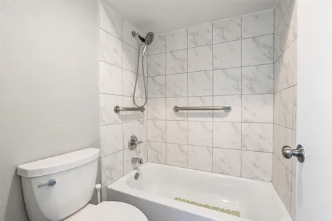 $299,000 | 6020 Birchbrook Drive, Unit 109, Dallas, TX 75206