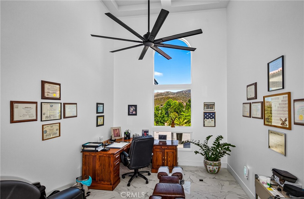 39625 County Line Road Beaumont, CA 92223 - Photo 24 of 54 Home office