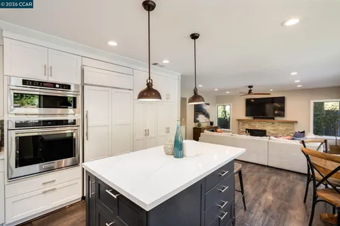 $2,249,000 | 92 Hillview Drive, Danville, CA 94506