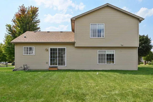 $344,900 | 1102 Nikki Court, Joliet, IL 60431