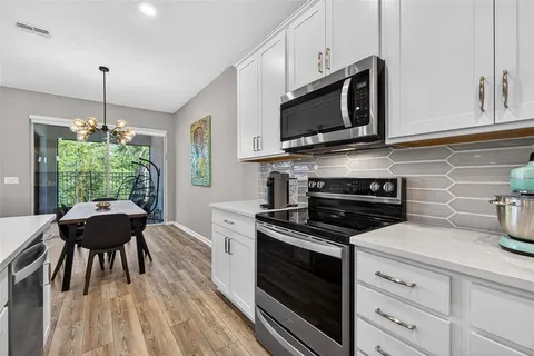 $525,000 | 339 Sandbar Ave Street Northeast, St. Petersburg, FL 33716