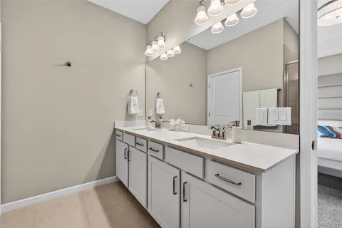 $525,000 | 339 Sandbar Ave Street Northeast, St. Petersburg, FL 33716