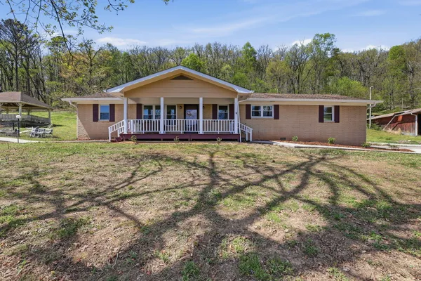 $575,000 | 662 Red Hill Valley Road Southeast, Cleveland, TN 37323