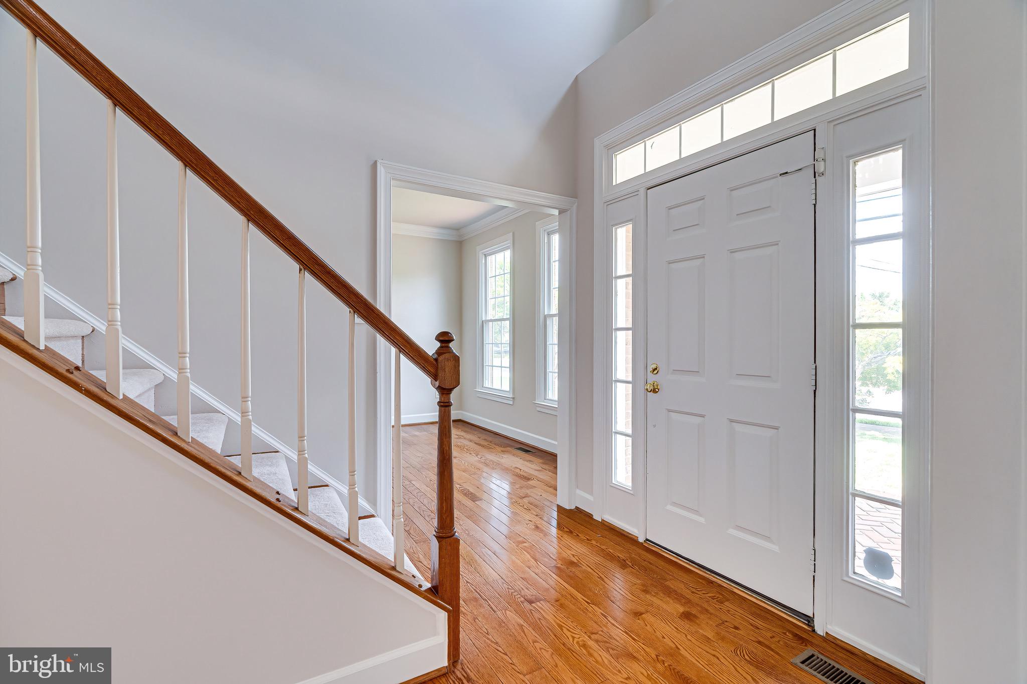 1936 Lord Fairfax Road Vienna, VA 22182 - Photo 5 of 81 a view of an entryway