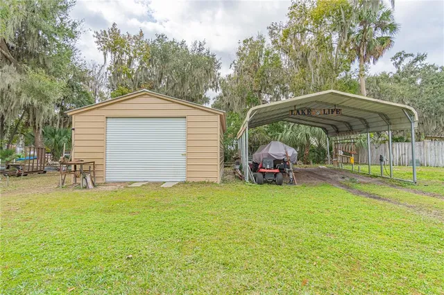 $449,900 | 897 County Road 454, Lake Panasoffkee, FL 33538