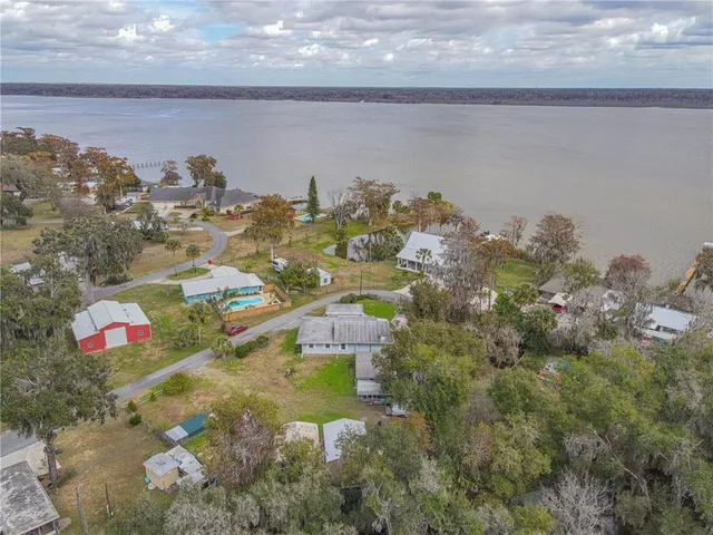 $449,900 | 897 County Road 454, Lake Panasoffkee, FL 33538