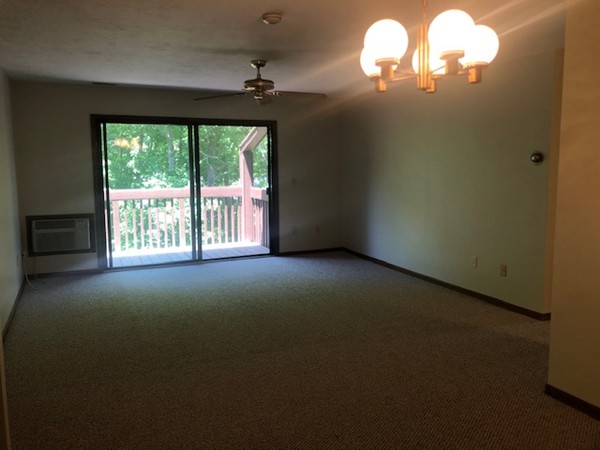 340 Sunderland Road, Unit 36G Worcester, MA 01604 - Photo 8 of 19 a view of room with a large window