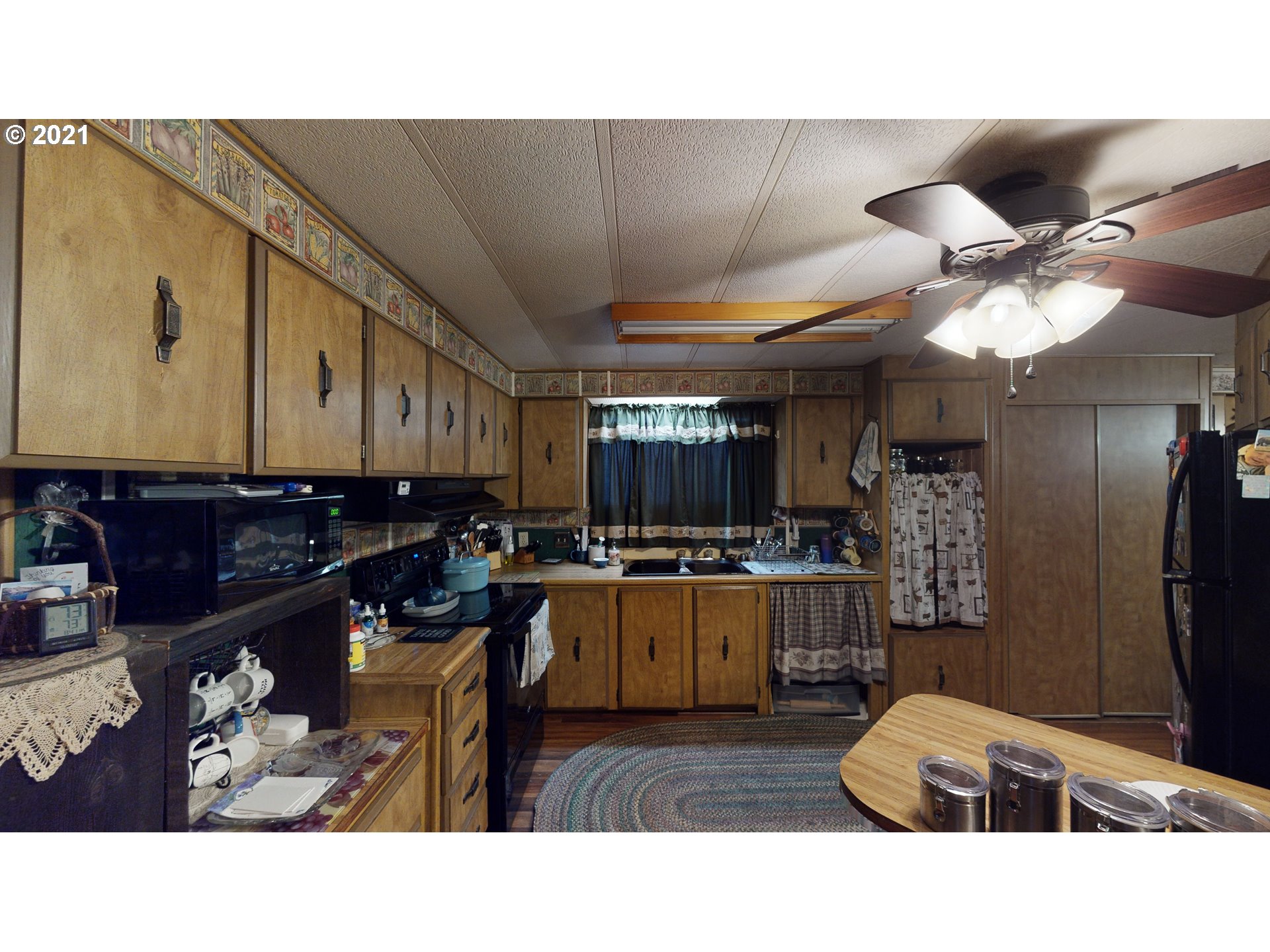 1661 Bar L Ranch Road Glide, OR 97443 - Photo 5 of 30 Gallery Image 5