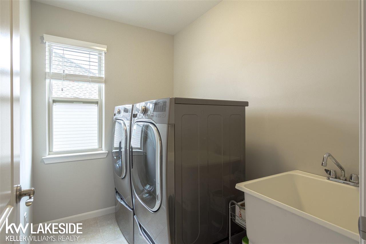 50540 Rockingham Drive Canton, MI 48188 - Photo 44 of 57 50071080-43.JPG