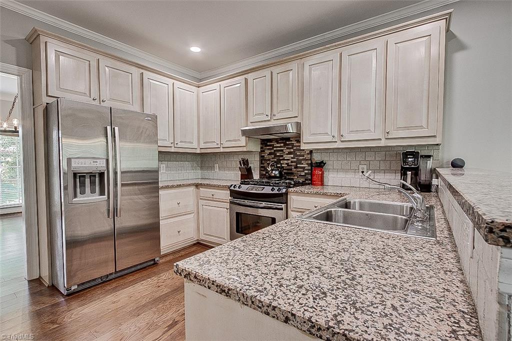 6103 Trotter Ridge Road Summerfield, NC 27358 - Photo 11 of 38