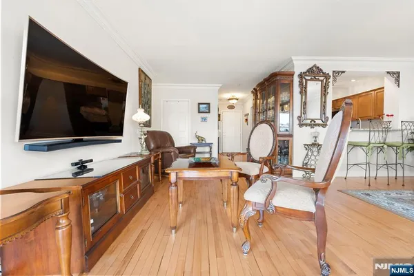 $615,000 | 108 The Promenade, Unit 108, Edgewater, NJ 07020