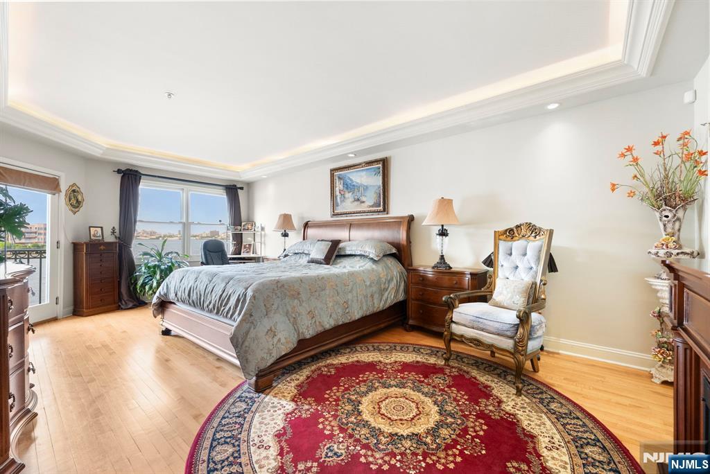 108 The Promenade, Unit 108 Edgewater, NJ 07020 - Photo 26 of 49