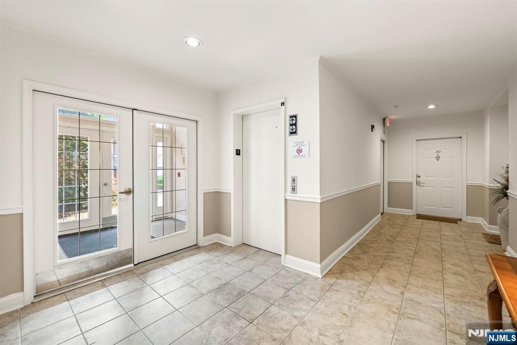 108 The Promenade, Unit 108 Edgewater, NJ 07020 - Photo 41 of 49