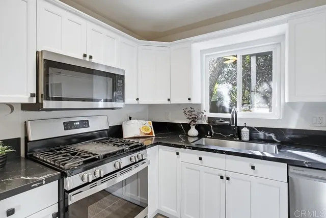 $538,000 | 4421 Tremont Street, Unit 27, San Diego, CA 92102