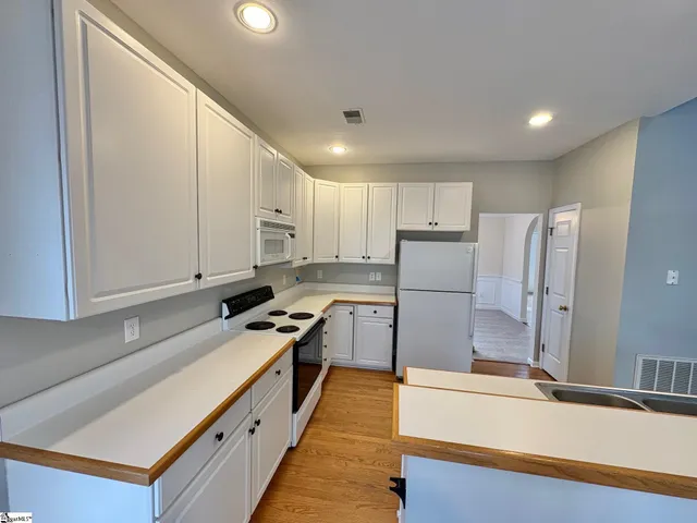 $419,000 | 1 Mountain Rose Court, Simpsonville, SC 29681