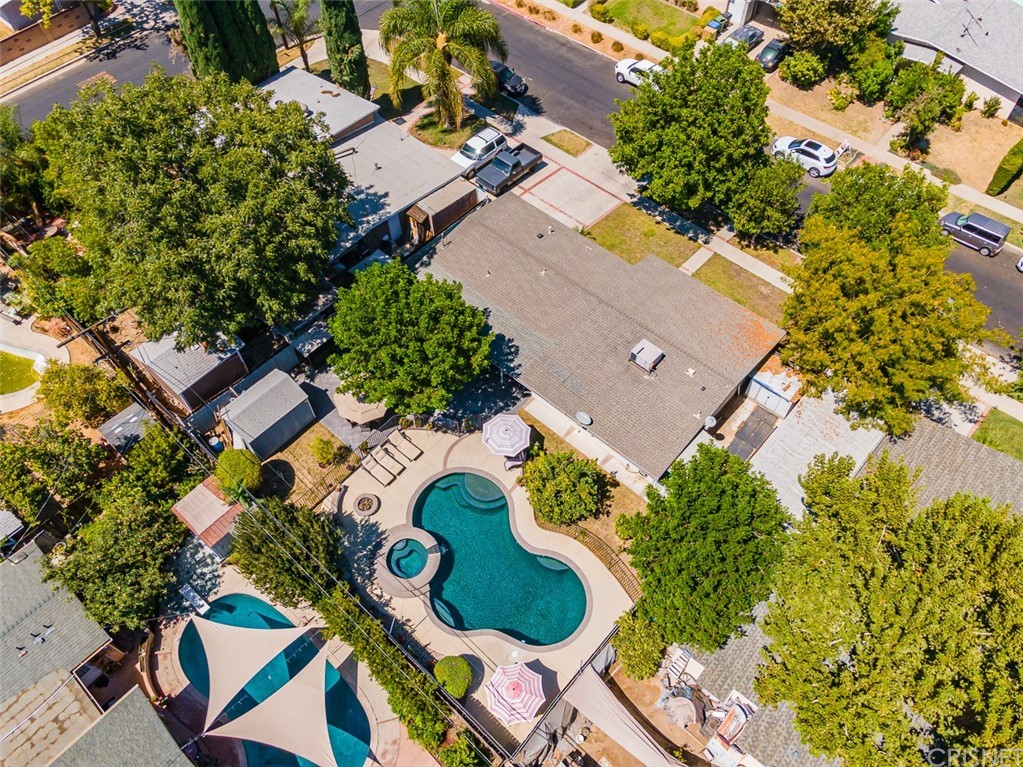 19454 Stagg Street Reseda, CA 91335 - Photo 32 of 39 Pool Aerial