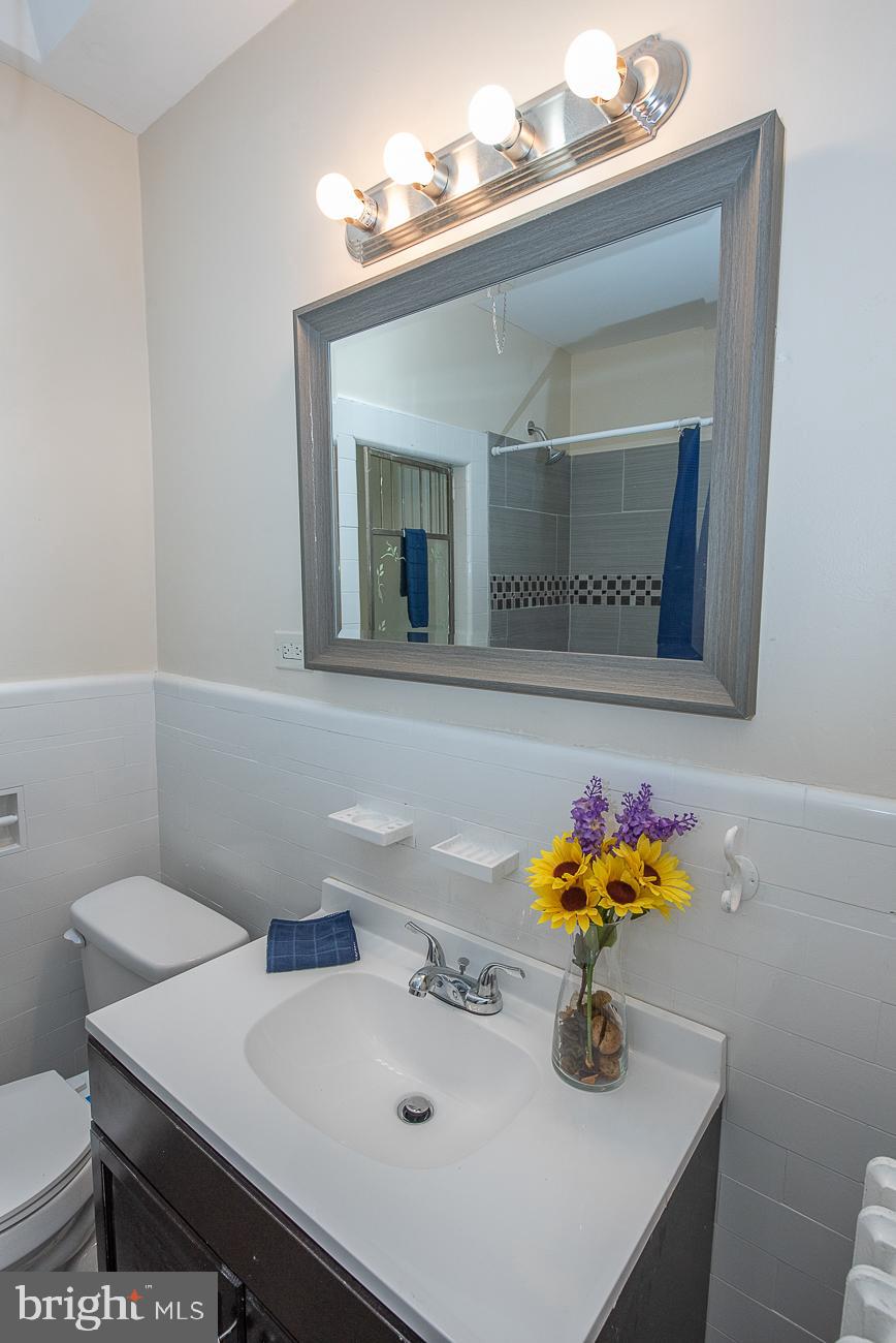 235 Wembly Road Upper Darby, PA 19082 - Photo 32 of 49