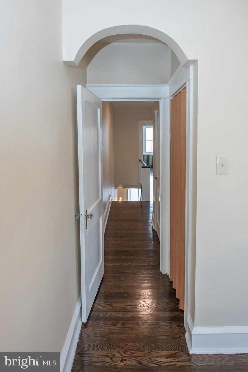 235 Wembly Road Upper Darby, PA 19082 - Photo 39 of 49