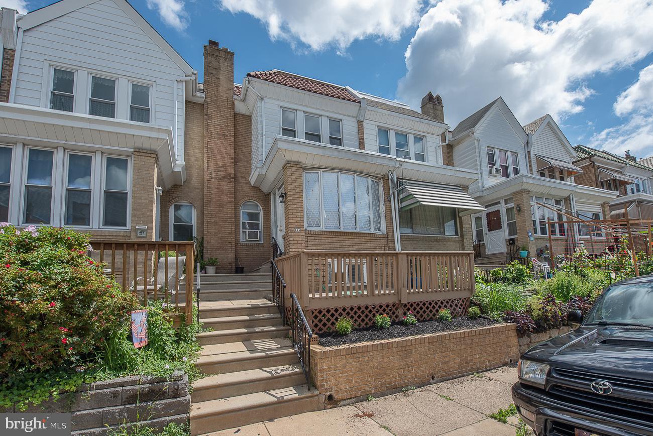 235 Wembly Road Upper Darby, PA 19082 - Photo 10 of 49