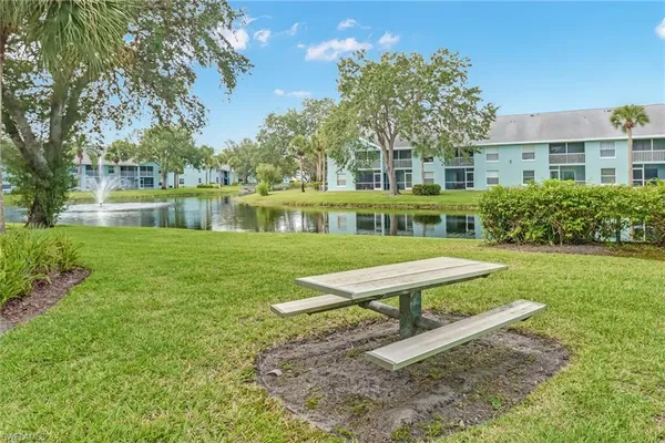 $1,900 | 149 Wading Bird Circle, Unit I205, Naples, FL 34110