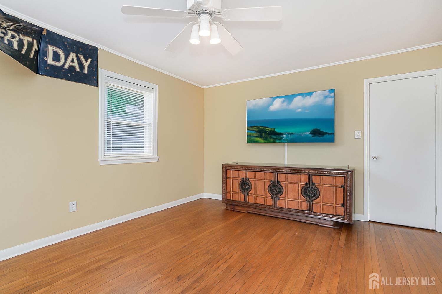 95 East Walnut Street Metuchen, NJ 08840 - Photo 13 of 24