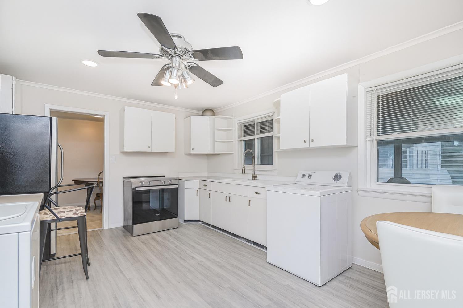 95 East Walnut Street Metuchen, NJ 08840 - Photo 9 of 24