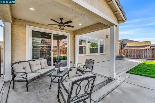 $755,000 | 1881-1881 Hartford Ct., Lathrop, CA 95330