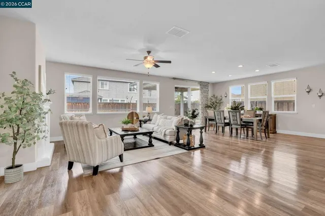 $755,000 | 1881-1881 Hartford Ct., Lathrop, CA 95330