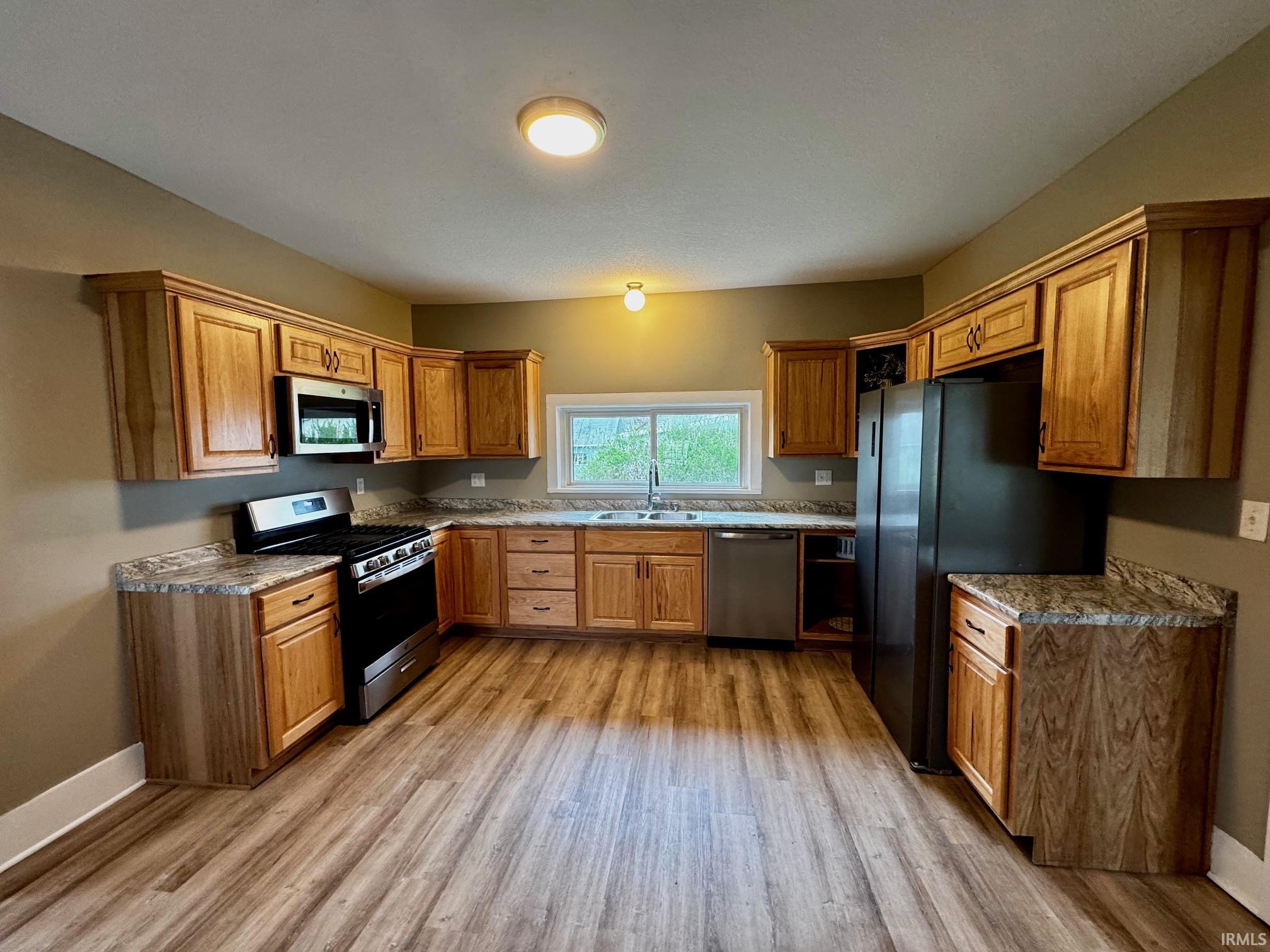 519 East Main Street Butler, IN 46721 - Photo 2 of 10