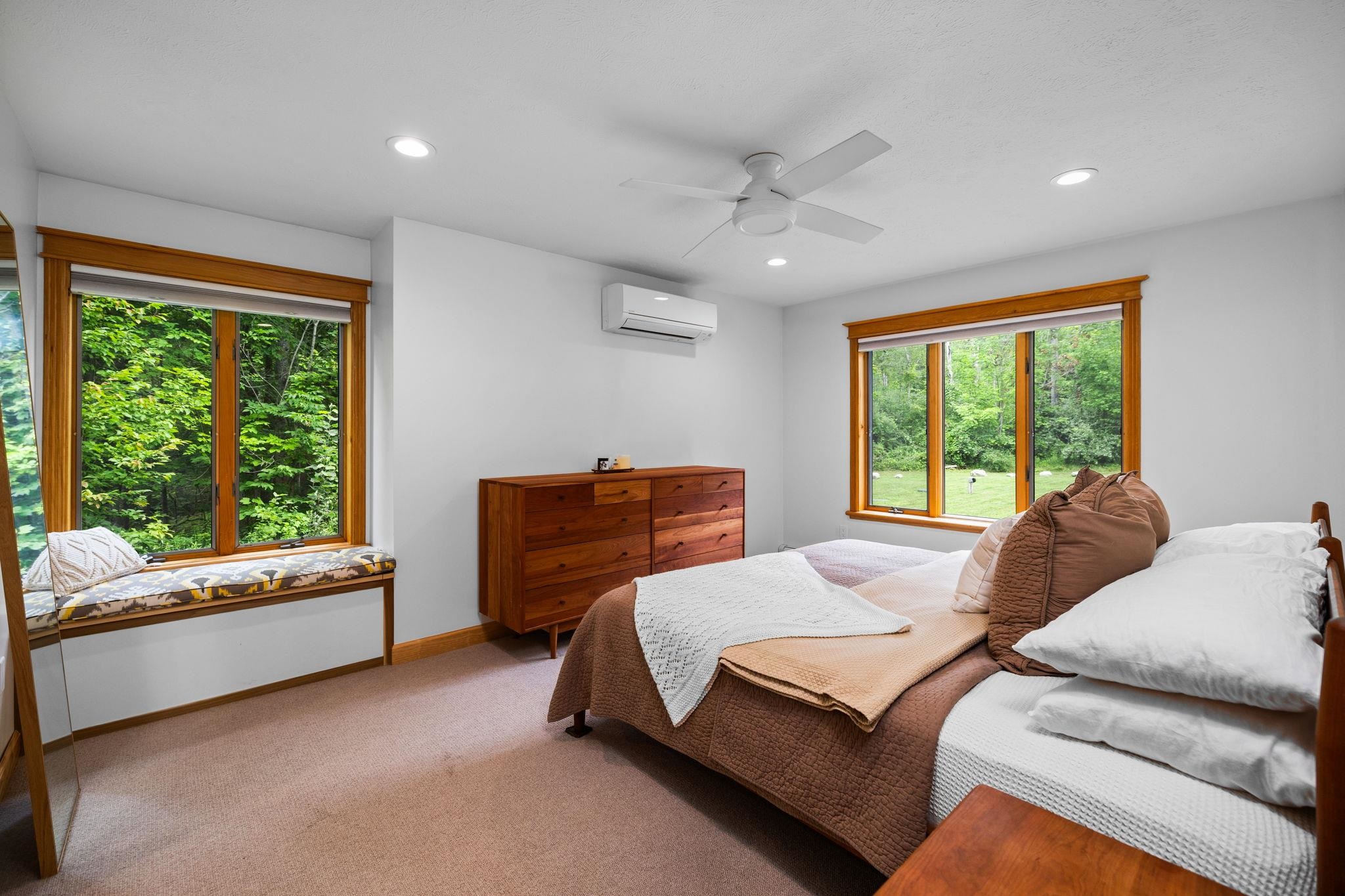 7135 East Birch Point Road Traverse City, MI 49684 - Photo 15 of 60