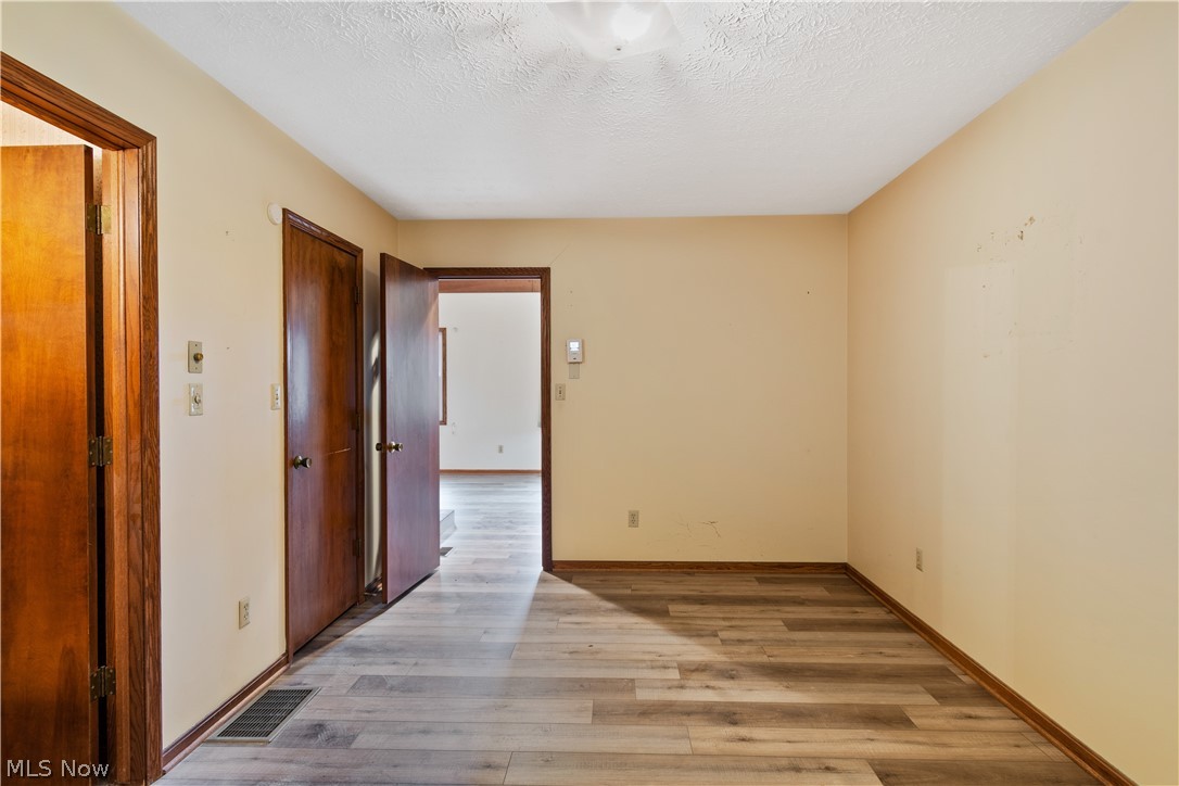 7590 South Cleveland Massillon Road Clinton, OH 44216 - Photo 13 of 30 Gallery Image 13