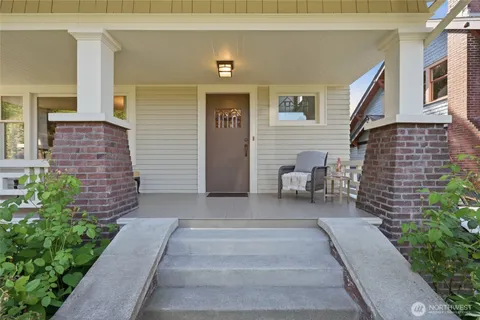 $2,150,000 | 1519 1st Avenue North, Seattle, WA 98109