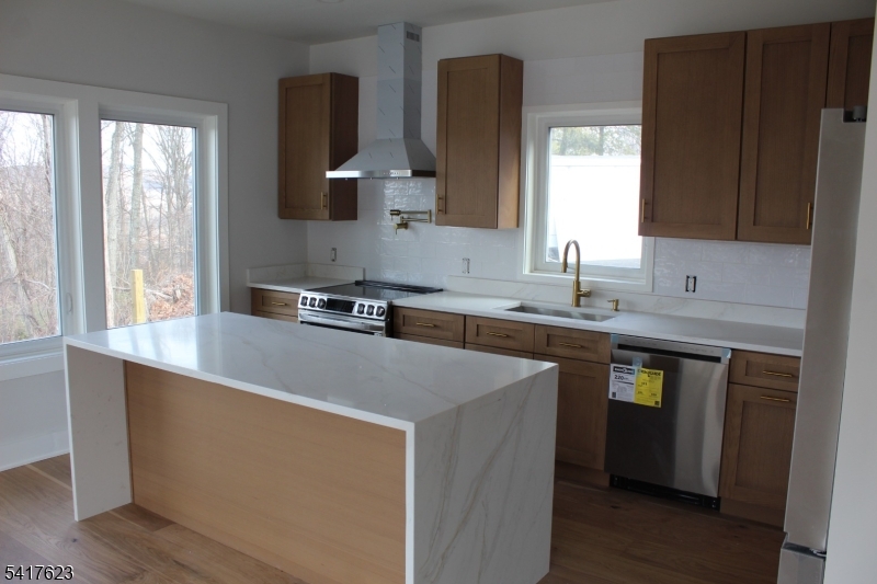 10 Alpine Trail Vernon, NJ 07462 - Photo 14 of 29