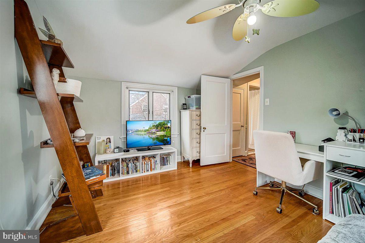 433 Laverock Road Glenside, PA 19038 - Photo 19 of 27 Bedroom #3
