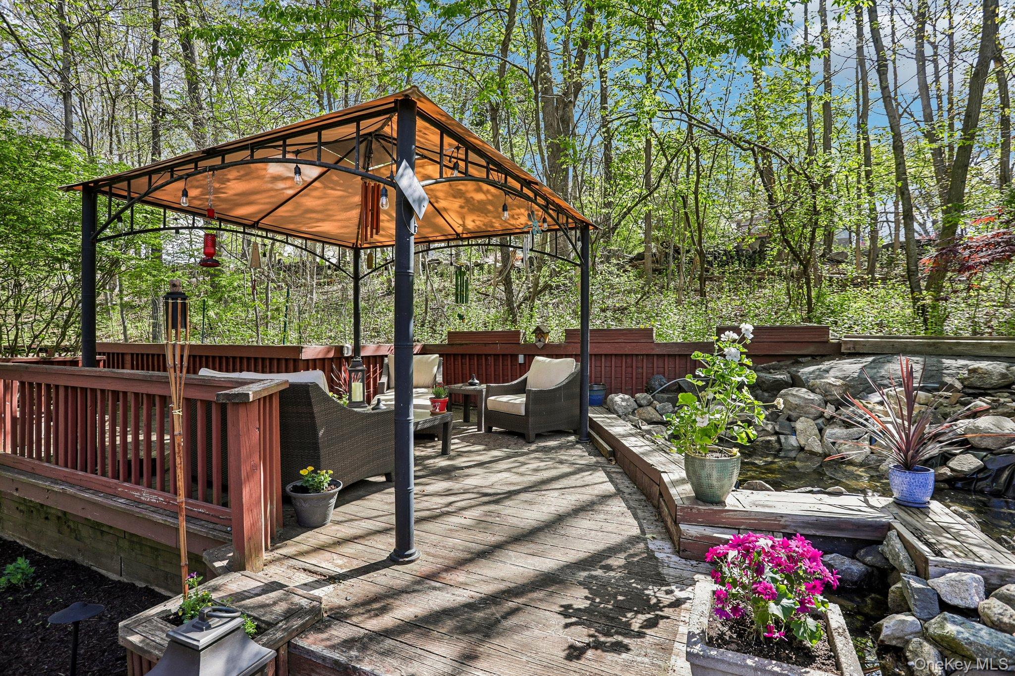 21 Stonehouse Road Somers, NY 10589 - Photo 16 of 19