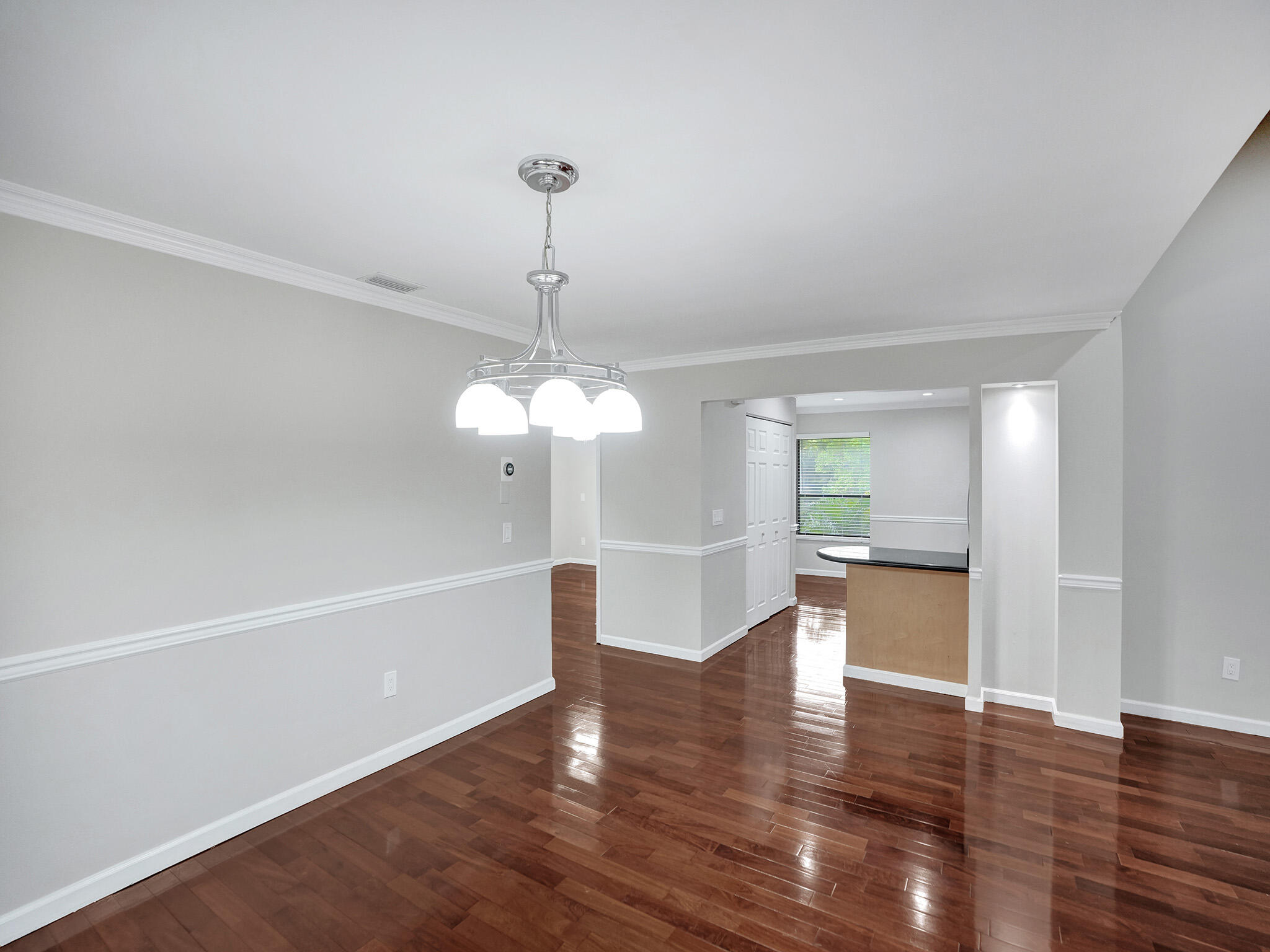 9280 Sable Ridge Circle, Unit B Boca Raton, FL 33428 - Photo 4 of 50 DSC09851