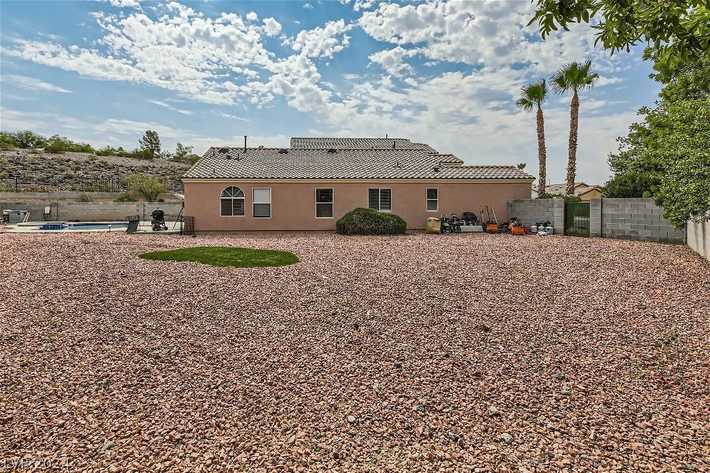 3168 Crystal Moon Road Henderson, NV 89052 - Photo 25 of 28