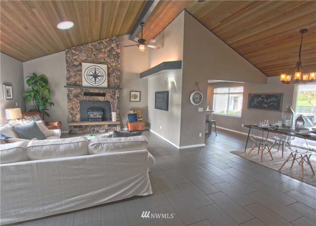 2602 186th Place Southeast Bothell, WA 98012 - Photo 3 of 23 Gallery Image 3