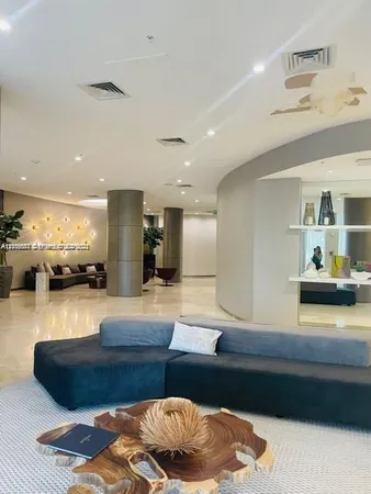 $4,500 | 10275 Collins Avenue, Unit 327, Bal Harbour, FL 33154