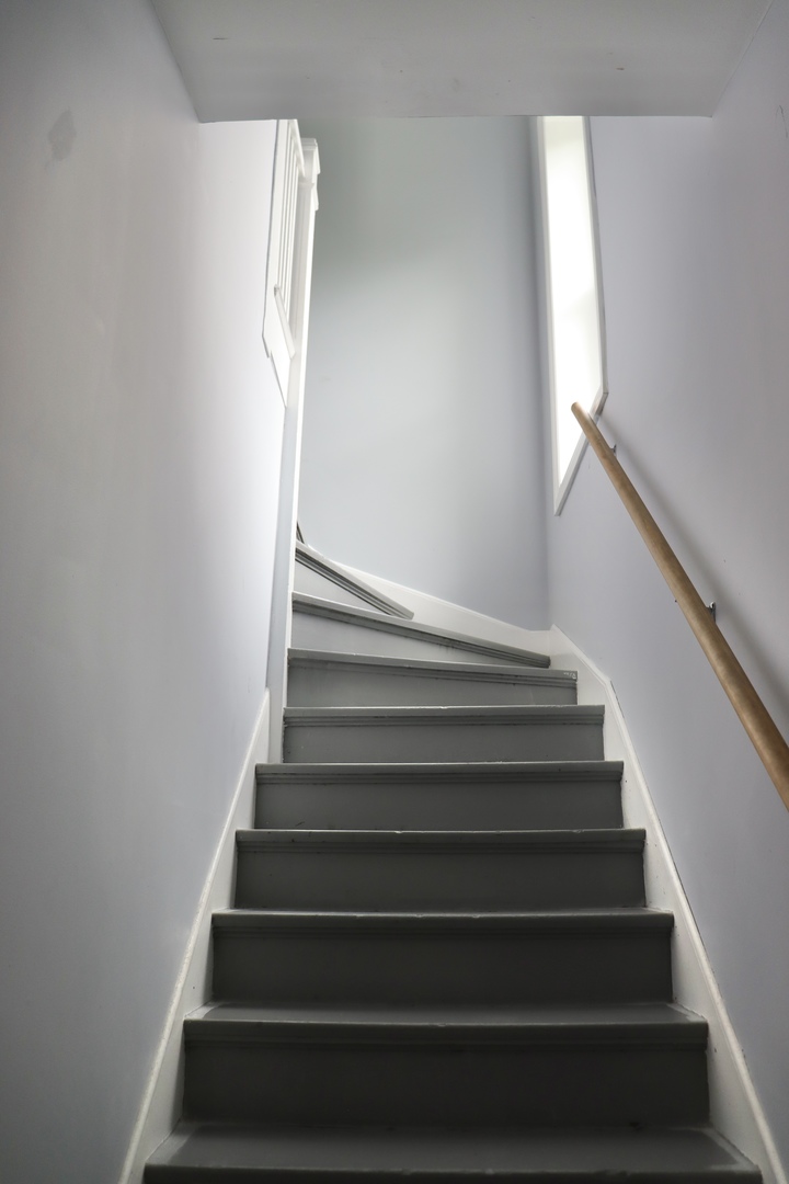 5718 South Sangamon Street, Unit 2 Chicago, IL 60621 - Photo 2 of 35 a view of entryway