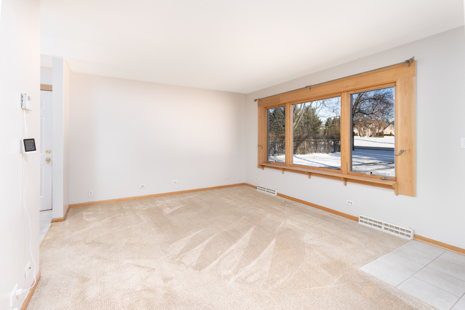 6209 Sands Road Crystal Lake, IL 60014 - Photo 4 of 23